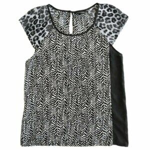 Express Mixed Animal Print Top size XS Lightweight Cap sleeve black white